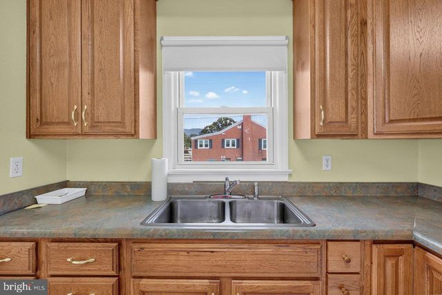 113 EIGHTH AVE, Luray, VA 22835