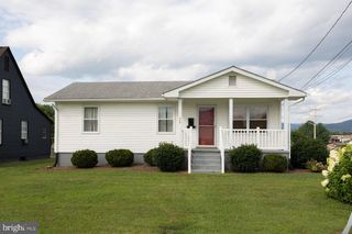 113 EIGHTH AVE, Luray, VA 22835