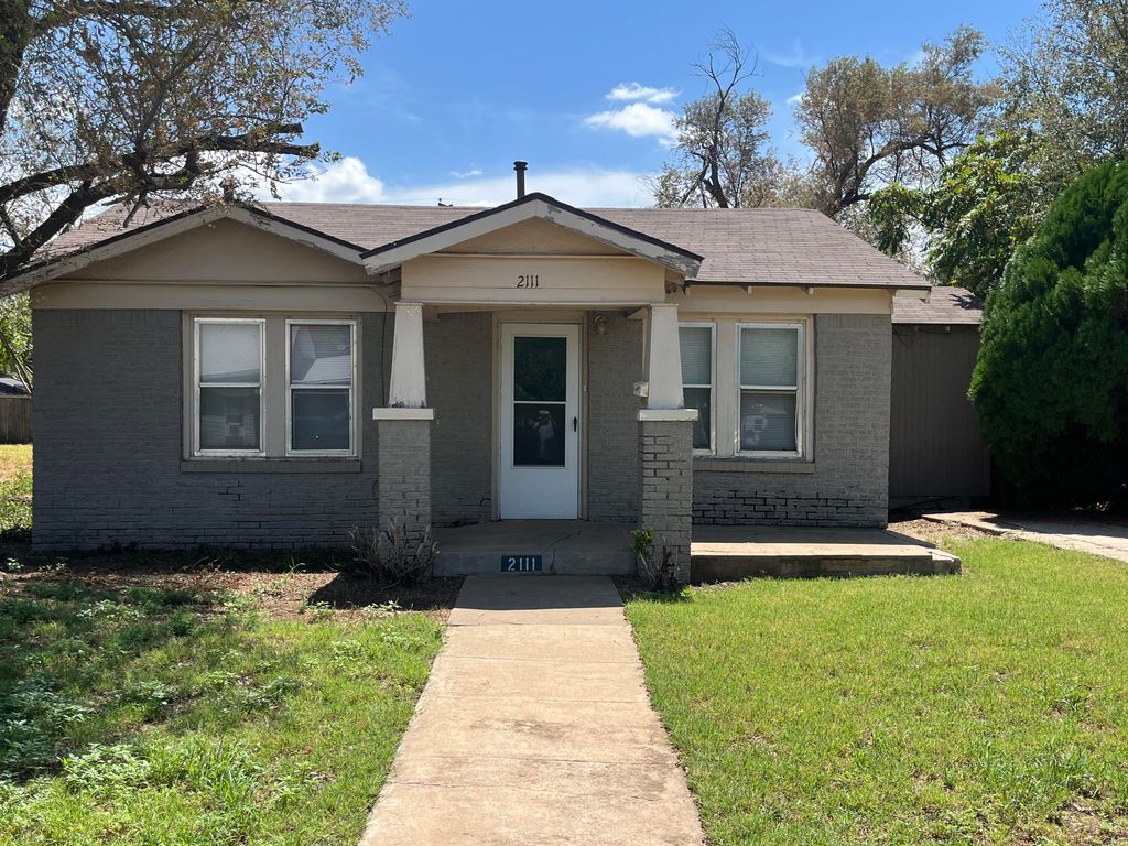 2111 25th Street, Lubbock, TX 79411