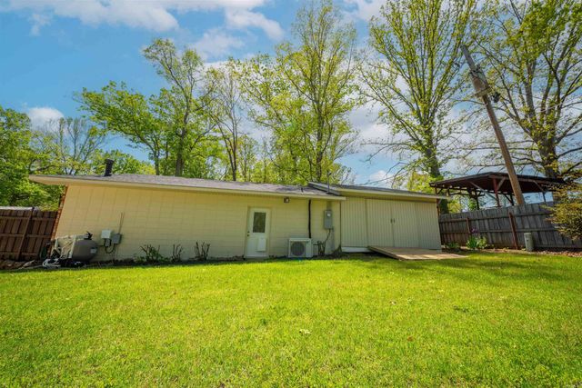2780 Mimosa Avenue, Camden, AR 71701