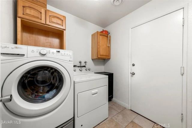 2715 W Avenue J12, Lancaster, CA 93536