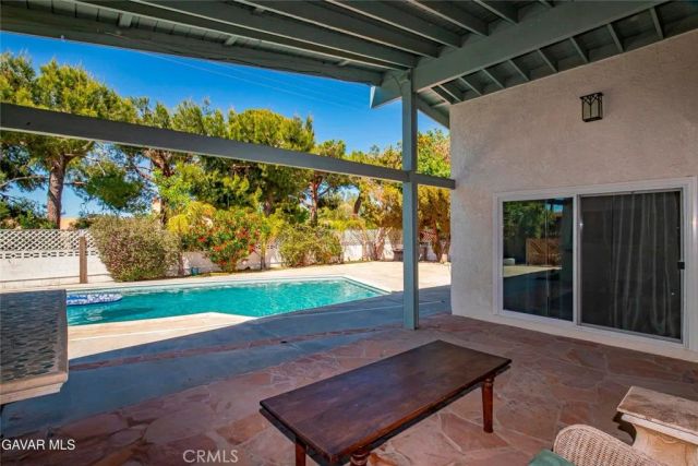 2715 W Avenue J12, Lancaster, CA 93536