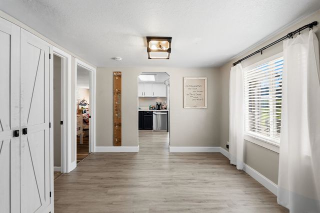 2914 N Dora Rd, Spokane Valley, WA 99212