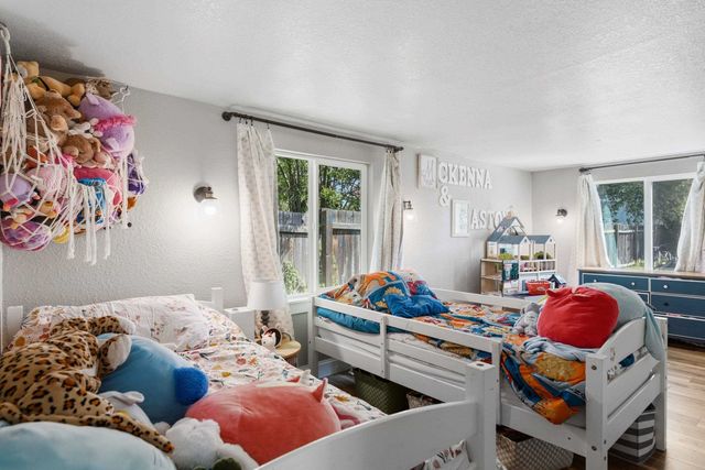 2914 N Dora Rd, Spokane Valley, WA 99212