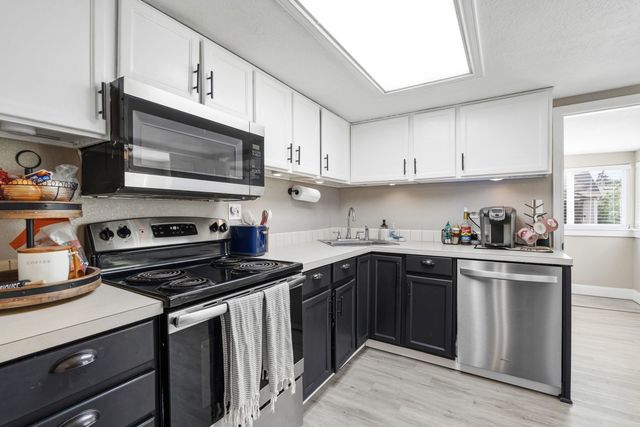 2914 N Dora Rd, Spokane Valley, WA 99212