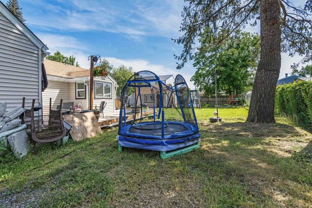 2914 N Dora Rd, Spokane Valley, WA 99212