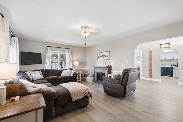 2914 N Dora Rd, Spokane Valley, WA 99212