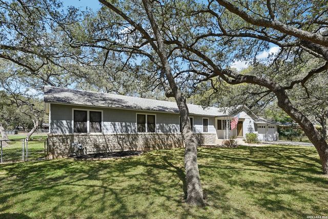 115 Dogwood Ln, San Antonio, TX 78213