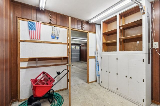 115 Dogwood Ln, San Antonio, TX 78213