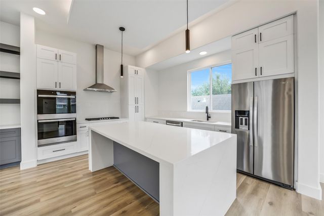 229 Willard Street, Houston, TX 77006