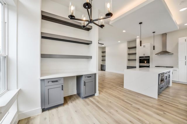 229 Willard Street, Houston, TX 77006