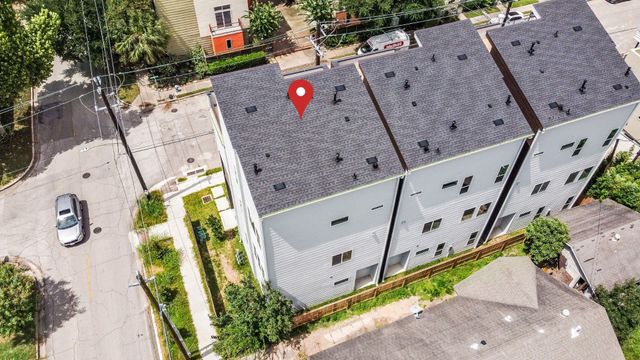 229 Willard Street, Houston, TX 77006
