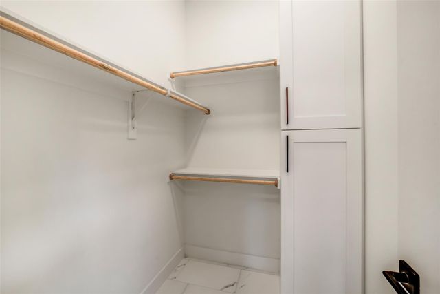 229 Willard Street, Houston, TX 77006