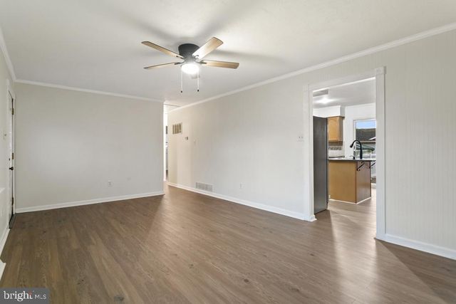 9 OBERLIN RD, Pennsville, NJ 08070