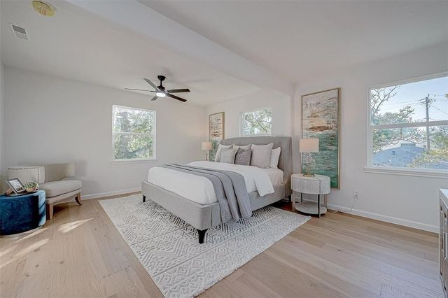 2414 Walnut Bend Lane, Houston, TX 77042