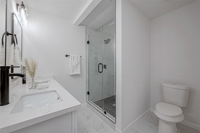 2414 Walnut Bend Lane, Houston, TX 77042