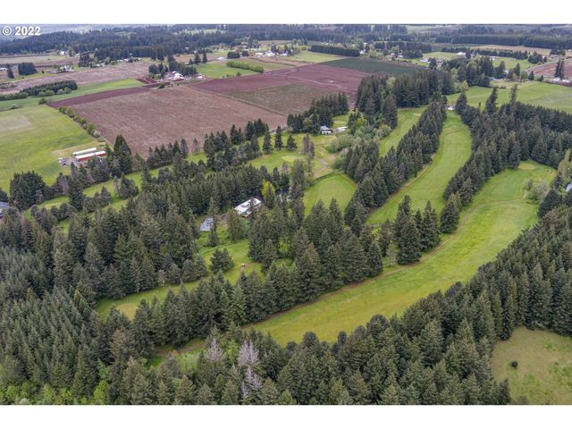 25230 S WALLENS Rd, Estacada, OR 97023