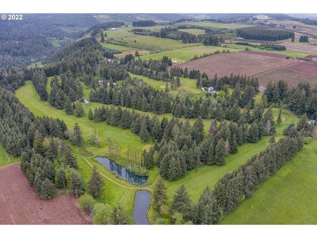 25230 S WALLENS Rd, Estacada, OR 97023