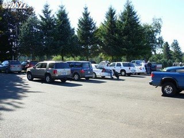 25230 S WALLENS Rd, Estacada, OR 97023