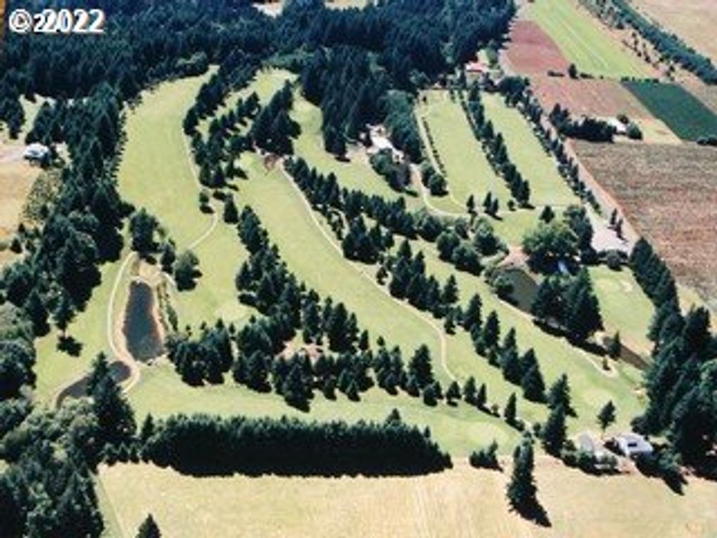 25230 S WALLENS Rd, Estacada, OR 97023