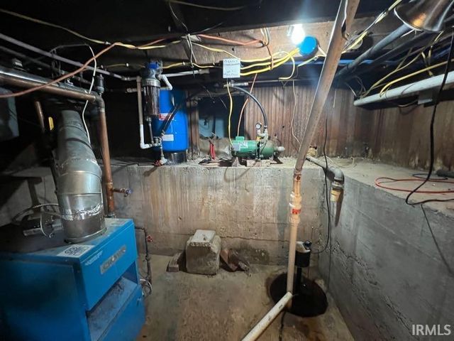 5909 N Lincoln Street, Uniondale, IN 46791