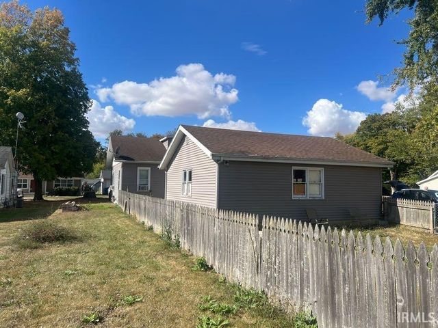 5909 N Lincoln Street, Uniondale, IN 46791
