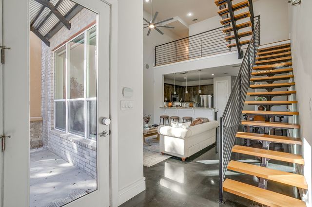 5014 Pershing Avenue, Fort Worth, TX 76107