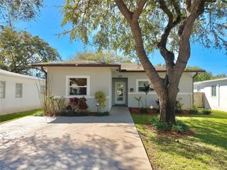 243 SW 5th Street, Dania Beach, FL 33004