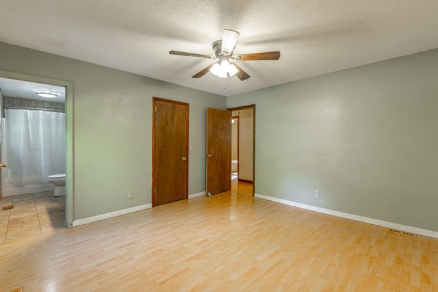 4648 Sherry Lane, Hixson, TN 37343