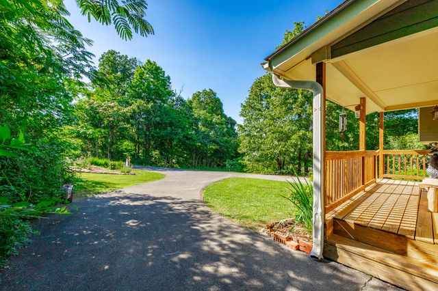 4648 Sherry Lane, Hixson, TN 37343