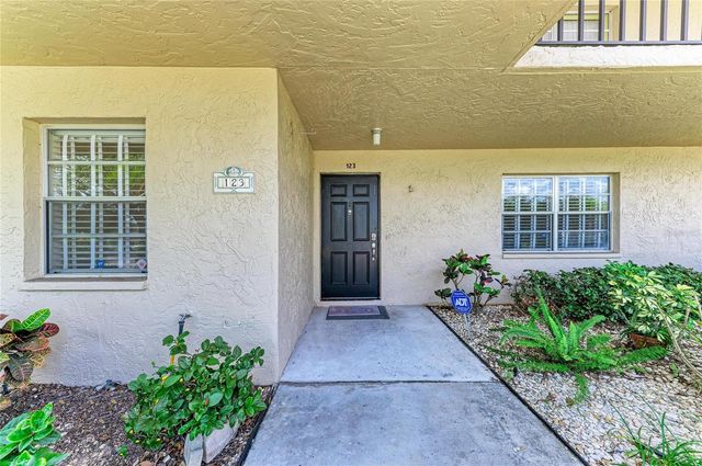 6999 W COUNTRY CLUB DRIVE N 123, Sarasota, FL 34243