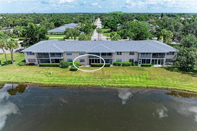6999 W COUNTRY CLUB DRIVE N 123, Sarasota, FL 34243