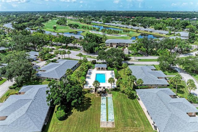 6999 W COUNTRY CLUB DRIVE N 123, Sarasota, FL 34243