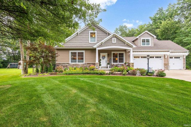 13889 Adirondack Court, Middlebury, IN 46540