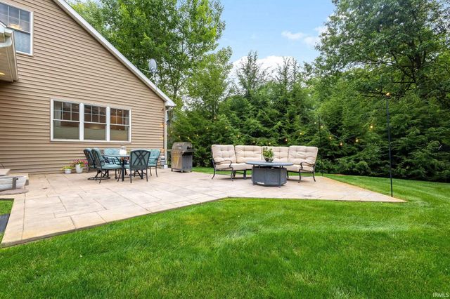 13889 Adirondack Court, Middlebury, IN 46540