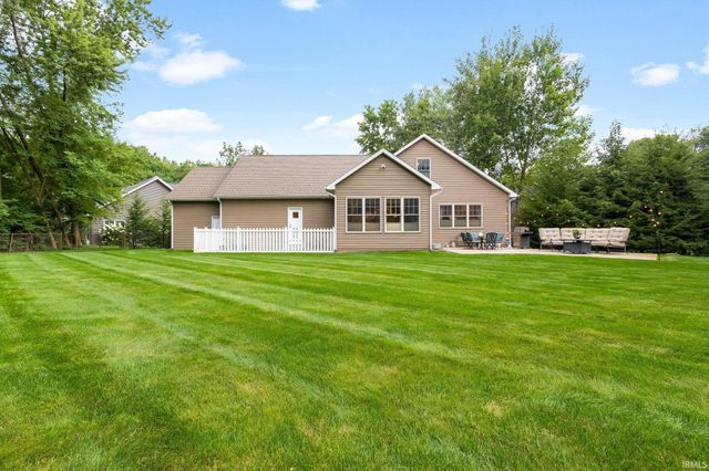 13889 Adirondack Court, Middlebury, IN 46540