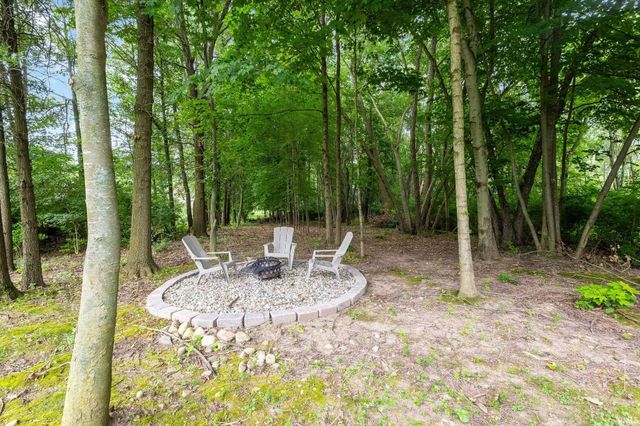 13889 Adirondack Court, Middlebury, IN 46540