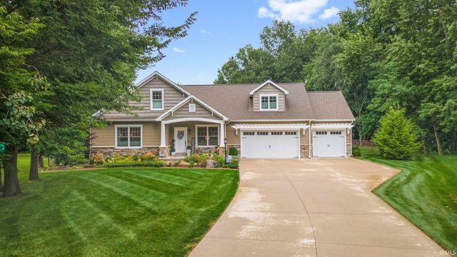 13889 Adirondack Court, Middlebury, IN 46540
