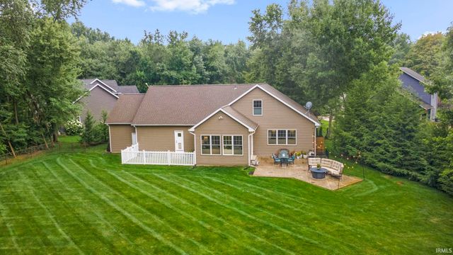 13889 Adirondack Court, Middlebury, IN 46540
