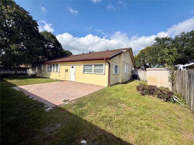5501 SW 118th Ave, Cooper City, FL 33330