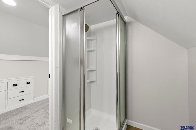 2132 S 37th Street, Lincoln, NE 68506