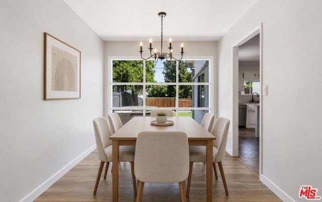 6514 Coldwater Canyon Avenue, Los Angeles, CA 91606