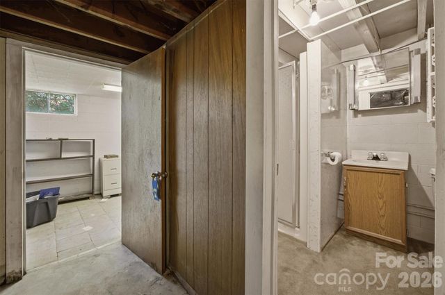 4110 Kendell Place, Hudson, NC 28638