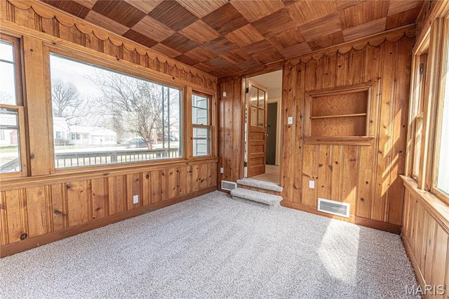 3706 Midview Avenue, Bridgeton, MO 63044