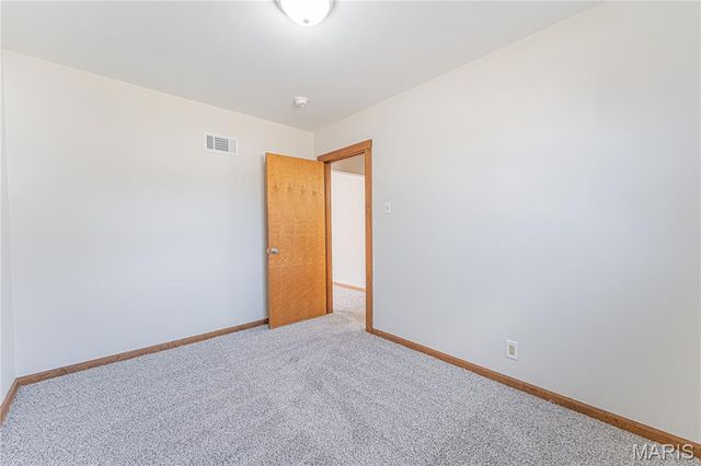 3706 Midview Avenue, Bridgeton, MO 63044