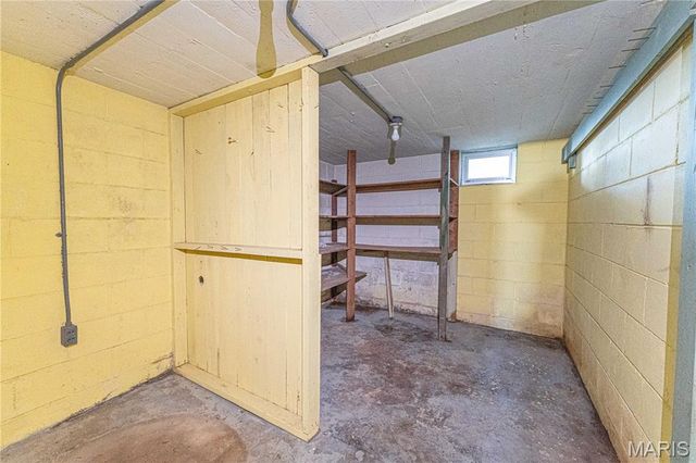 3706 Midview Avenue, Bridgeton, MO 63044