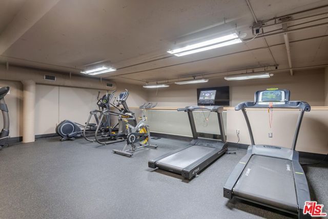 10982 Roebling Avenue 538, Los Angeles, CA 90024