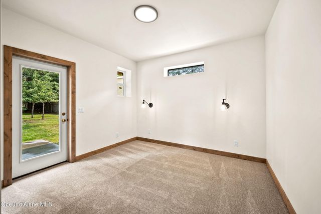 167 E Dakota AVE, Hayden, ID 83835