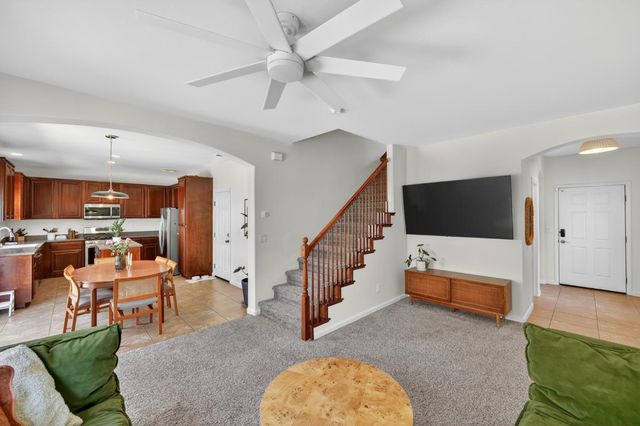 1556 Blue Beaver Way, Roseville, CA 95747