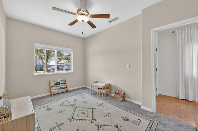 1556 Blue Beaver Way, Roseville, CA 95747